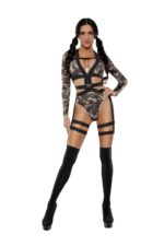 Pretty Paratrooper-1